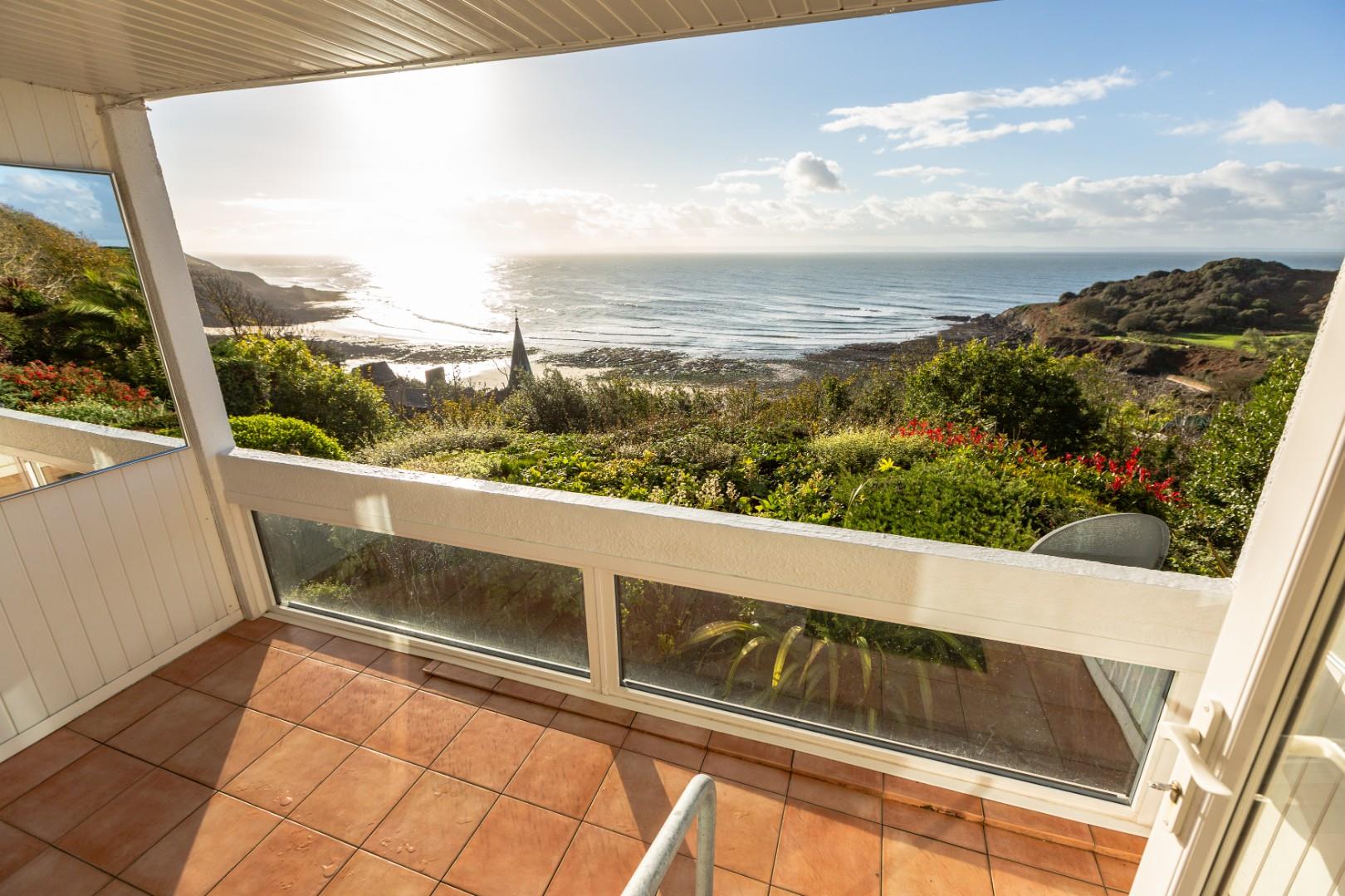 Woodridge court, Langland, Mumbles, Swansea, SA3 4TH